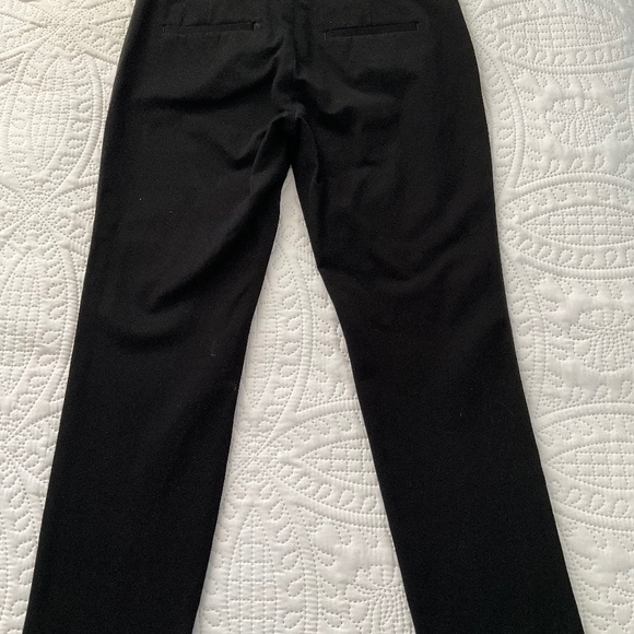 Banana Republic black cropped  Sloan pant size 6. - Picture 1 of 2